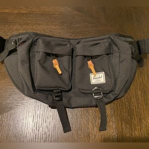 Herschel Fanny Pack